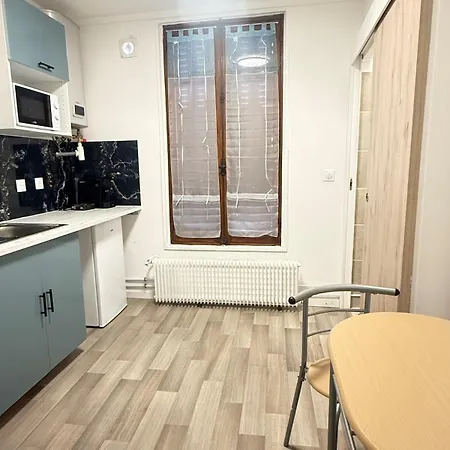 2 Independent 5 People Rer B Paris Cdg Apartament Drancy